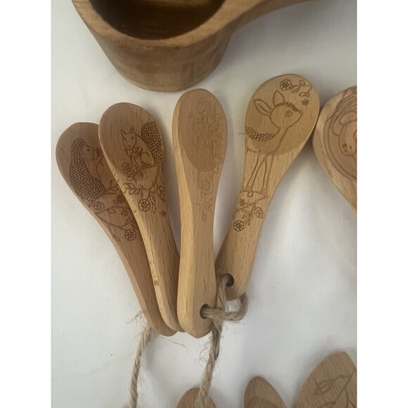 Talisman Designs Engraved Beechwood Kitchen Utensil Lot Spoons Cups Spreaders - Picture 13 of 14